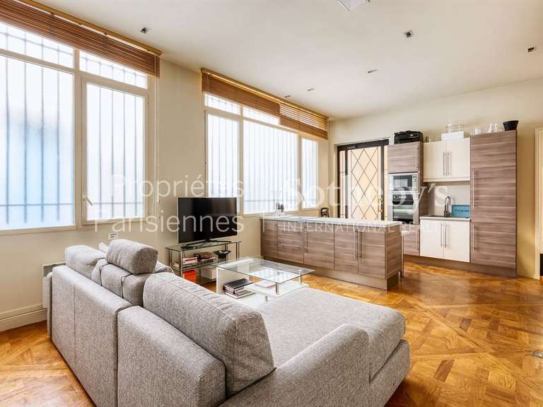 Apartment Paris 1er - 4 bedrooms - 85m²