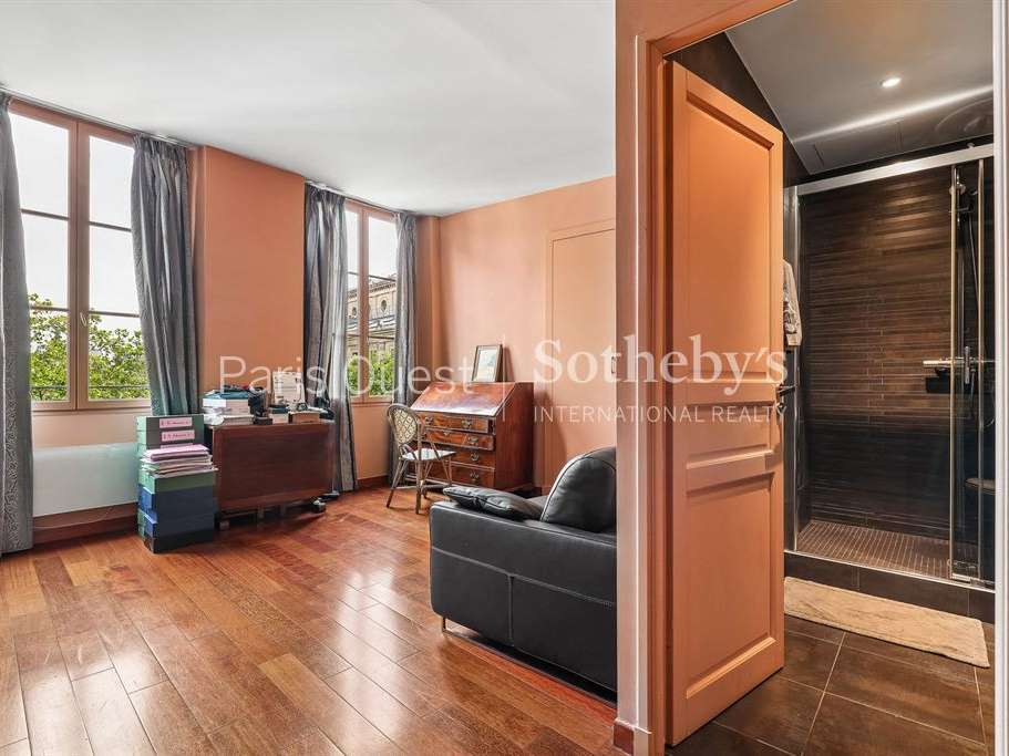 Apartment Paris 1er