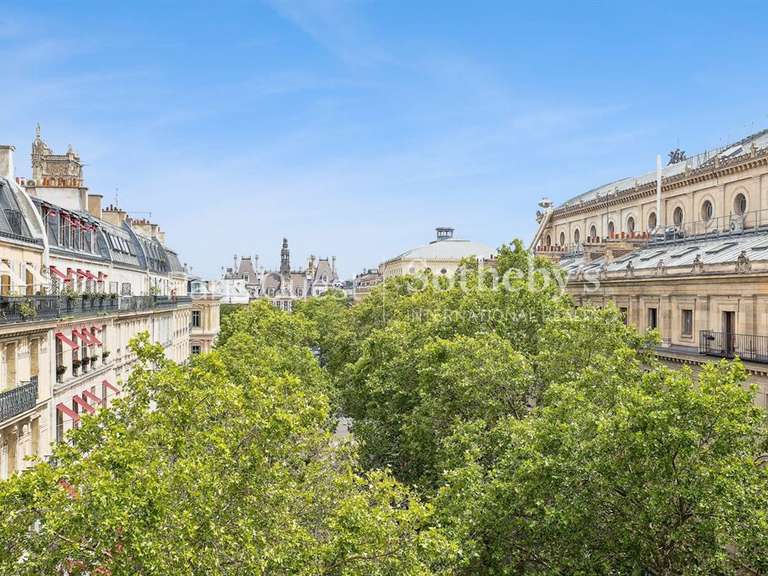 Apartment Paris 1er - 2 bedrooms - 105m²