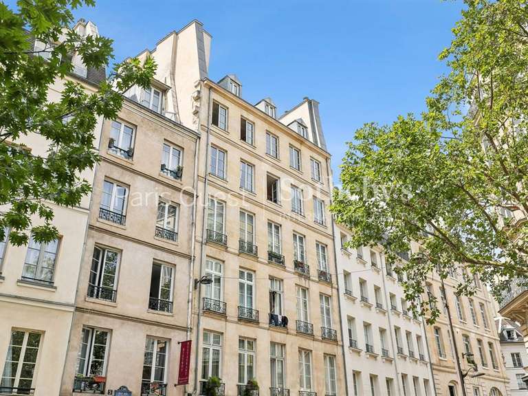 Apartment Paris 1er - 2 bedrooms - 105m²