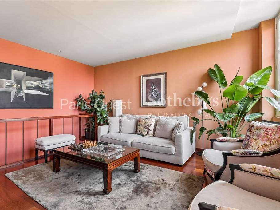 Apartment Paris 1er