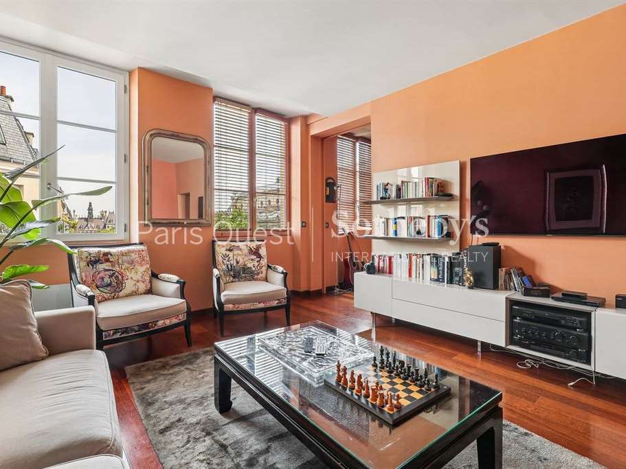 Apartment Paris 1er