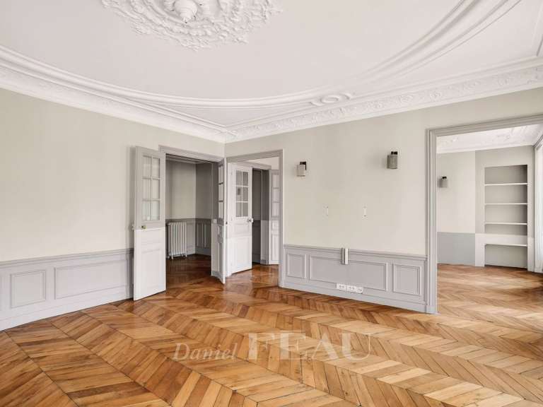 Appartement Paris 1er - 2 chambres - 109m²