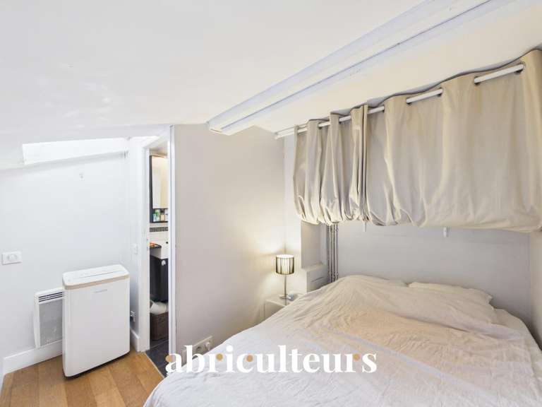 Appartement Paris 1er - 1 chambre - 20m²