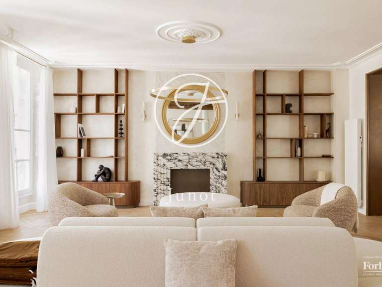 Appartement Paris 1er - 3 chambres - 166m²