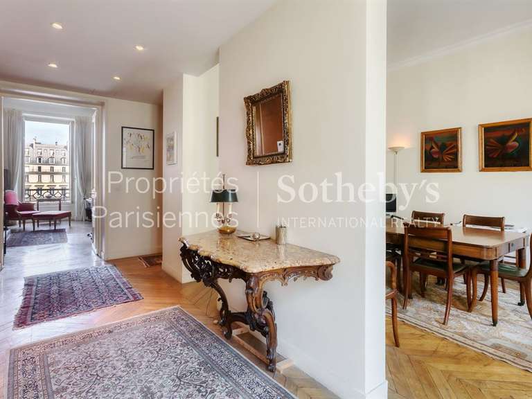 Apartment Paris 1er - 2 bedrooms - 119m²