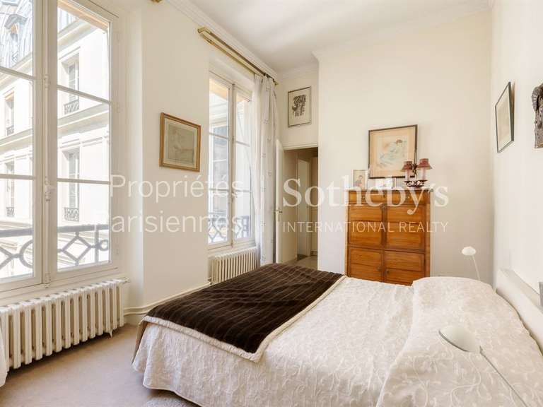 Apartment Paris 1er - 2 bedrooms - 119m²