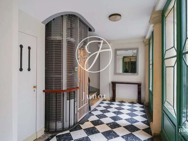 Appartement Paris 1er - 4 chambres - 173m²
