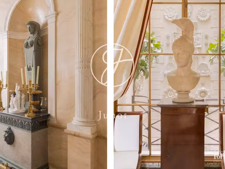 Appartement Paris 1er - 7 chambres - 309m²