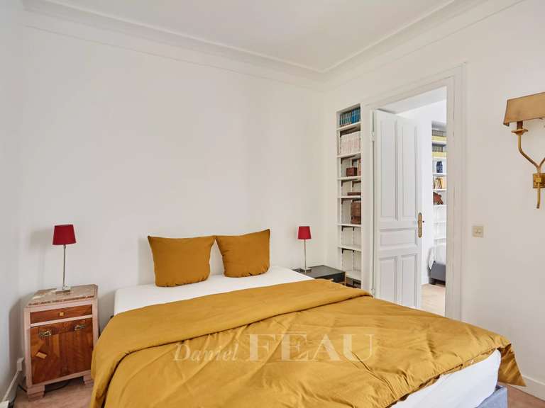 Appartement Paris 1er - 3 chambres - 78m²
