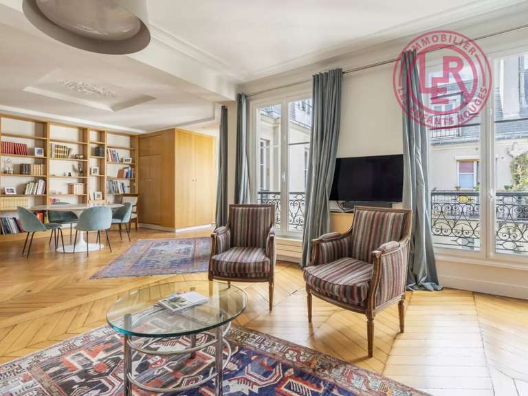 Appartement Paris 1er - 2 chambres - 80m²