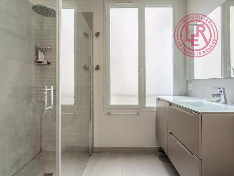 Appartement Paris 1er - 2 chambres - 80m²