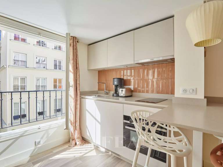 Appartement Paris 1er - 1 chambre - 29m²
