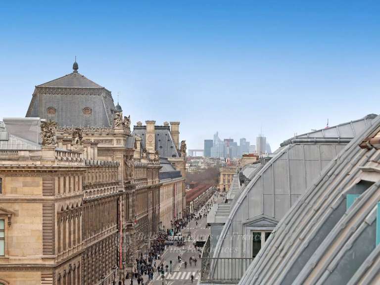 Appartement Paris 1er - 3 chambres - 240m²