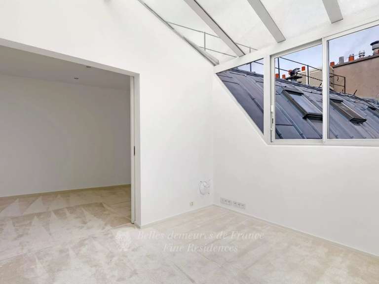 Appartement Paris 1er - 3 chambres - 240m²