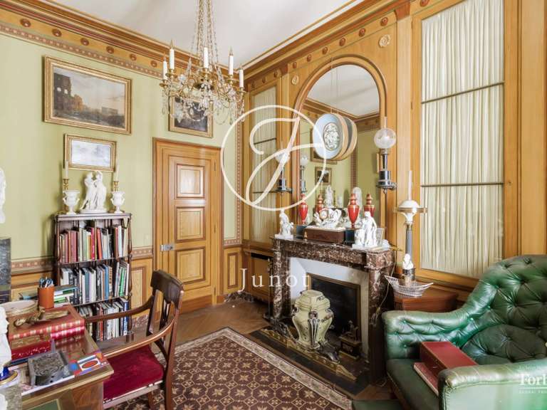 Appartement Paris 1er - 7 chambres - 309m²