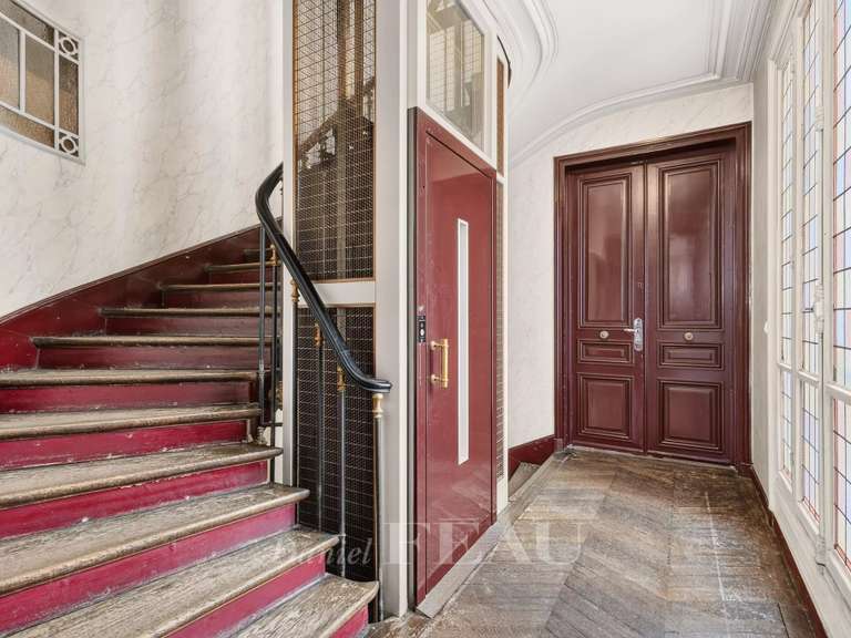 Appartement Paris 1er - 4 chambres - 153m²