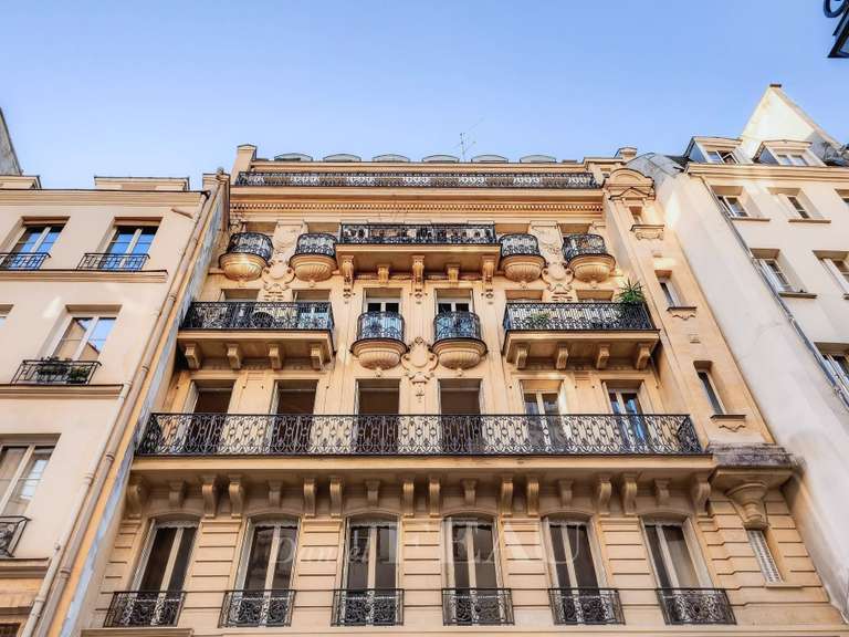 Appartement Paris 1er - 4 chambres - 153m²