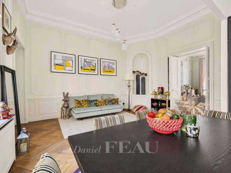 Appartement Paris 1er - 2 chambres - 156m²