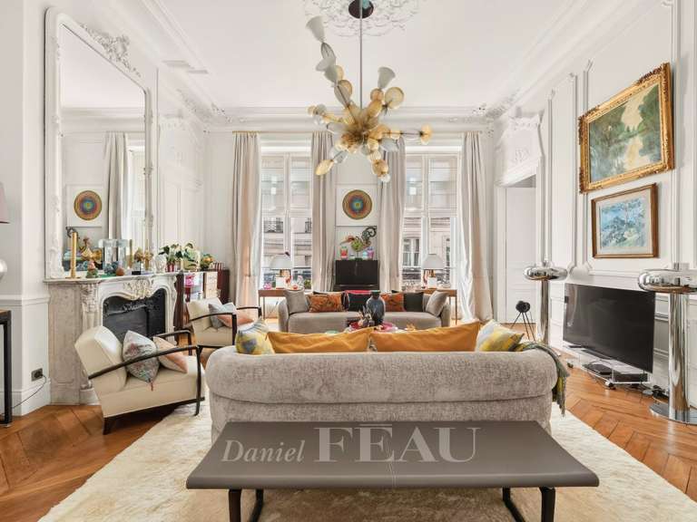 Appartement Paris 1er - 2 chambres - 156m²