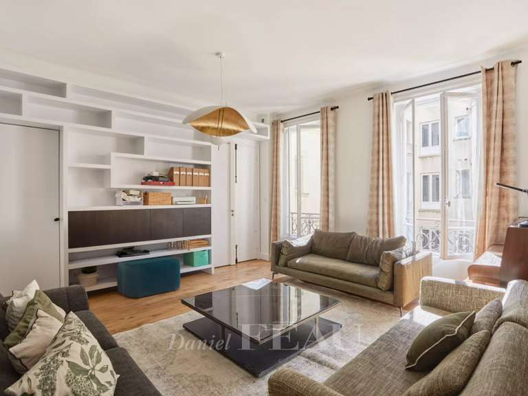 Appartement Paris 1er - 2 chambres - 91m²