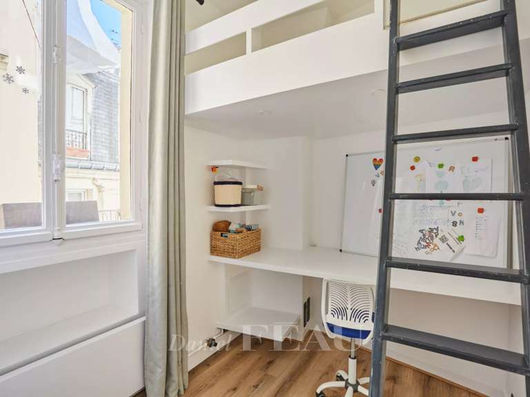 Appartement Paris 1er - 2 chambres - 91m²