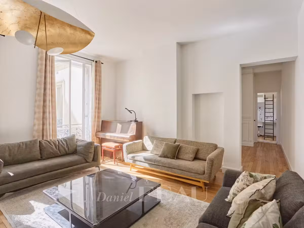 Apartment Paris 1er
