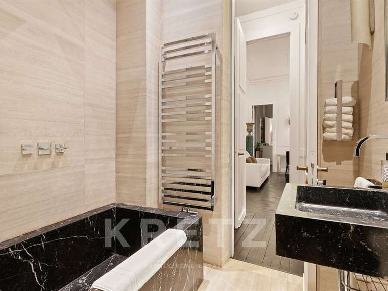 Appartement Paris 1er - 1 chambre - 40m²