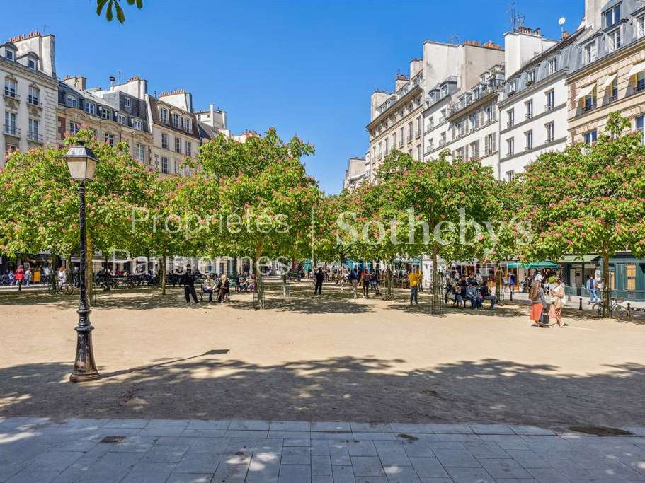 Apartment Paris 1er