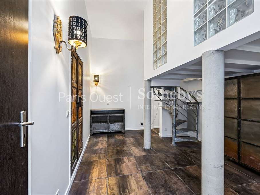Apartment Paris 1er