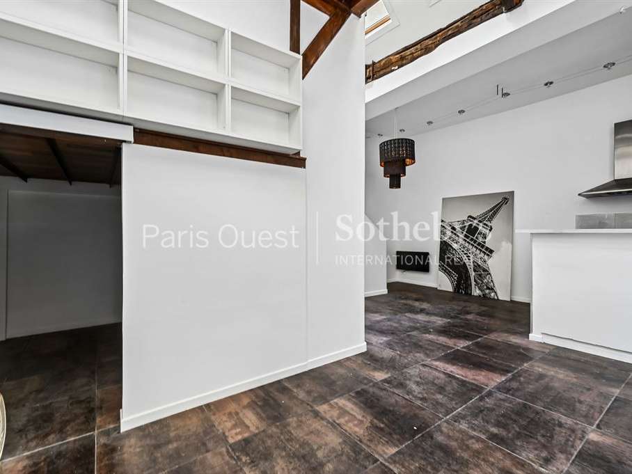 Apartment Paris 1er