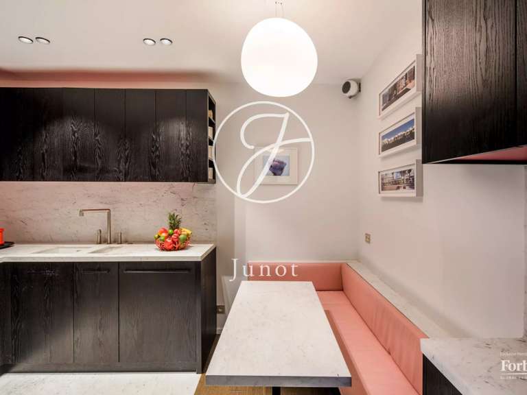 Maison Paris 1er - 5 chambres - 371m²