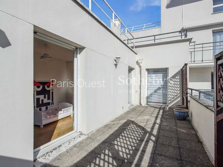 Apartment Paris 20e - 4 bedrooms - 127m²