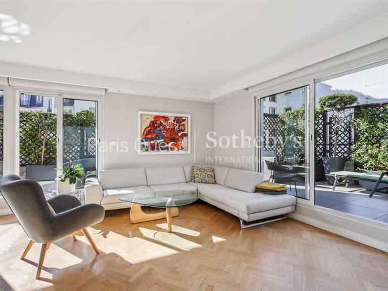 Apartment Paris 20e - 4 bedrooms - 127m²