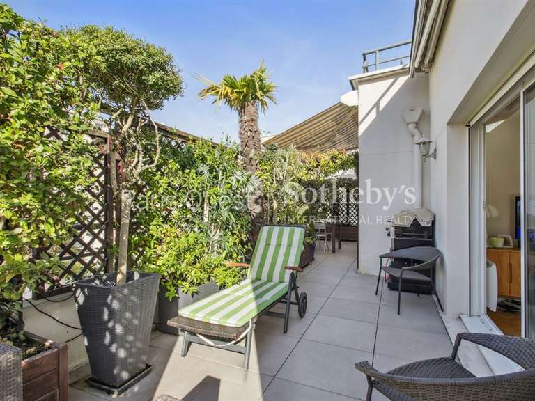 Appartement Paris 20e - 4 chambres - 127m²