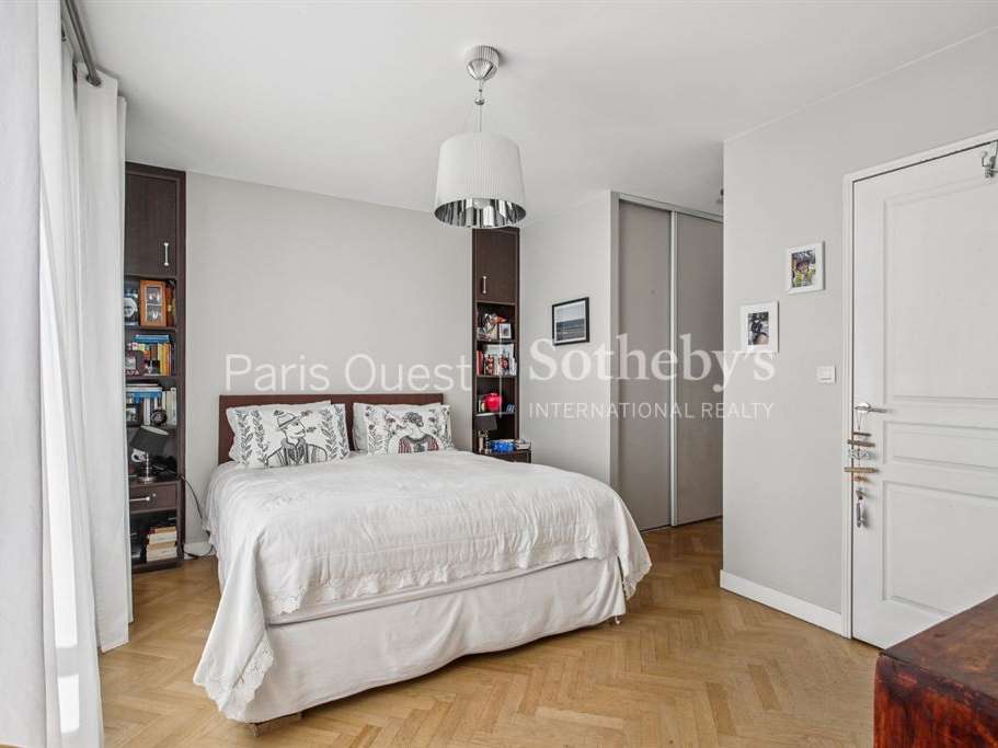Apartment Paris 20e