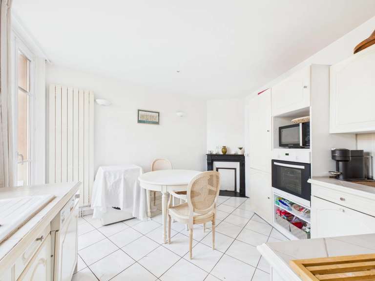 Apartment Paris 20e - 3 bedrooms - 106m²