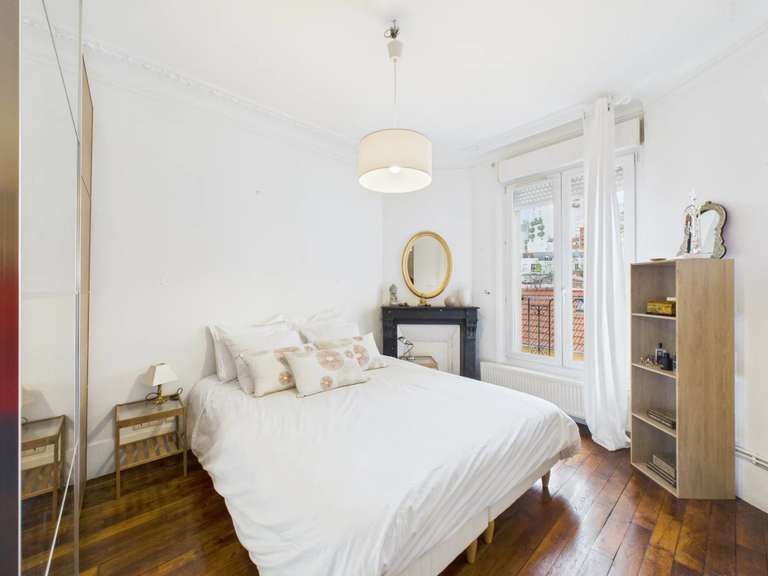 Apartment Paris 20e - 3 bedrooms - 106m²