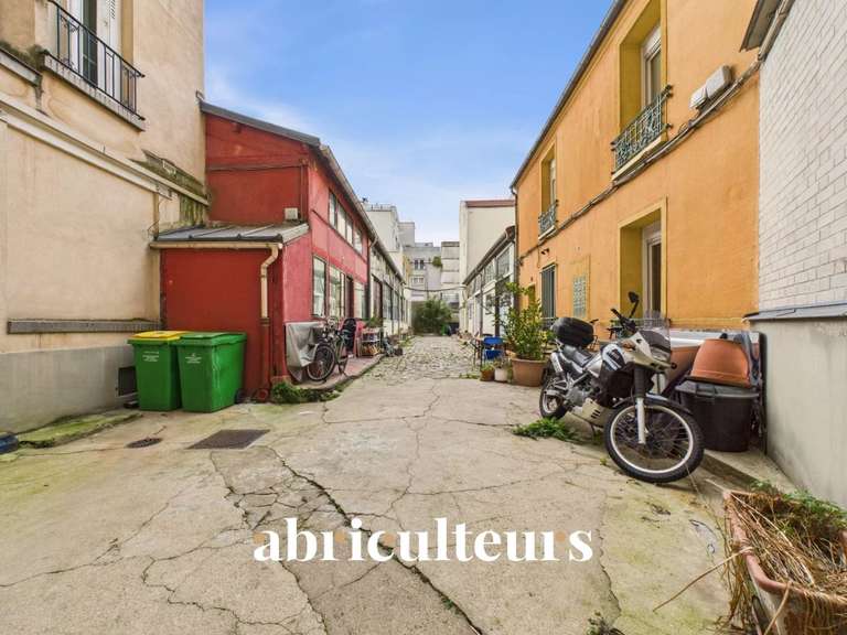 Apartment Paris 20e - 3 bedrooms - 106m²