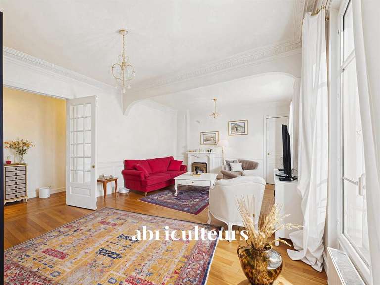 Appartement Paris 20e - 3 chambres - 105m²