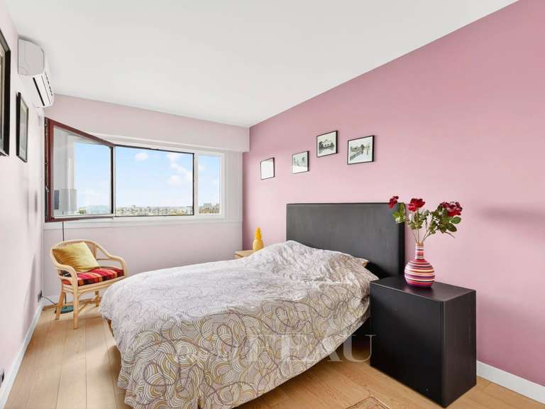 Appartement Paris 20e - 3 chambres - 131m²