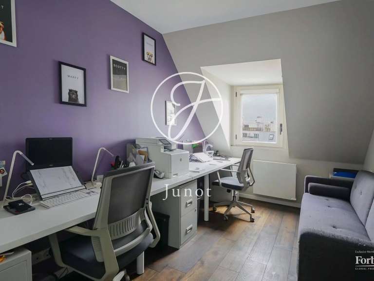 Appartement Paris 20e - 4 chambres - 131m²