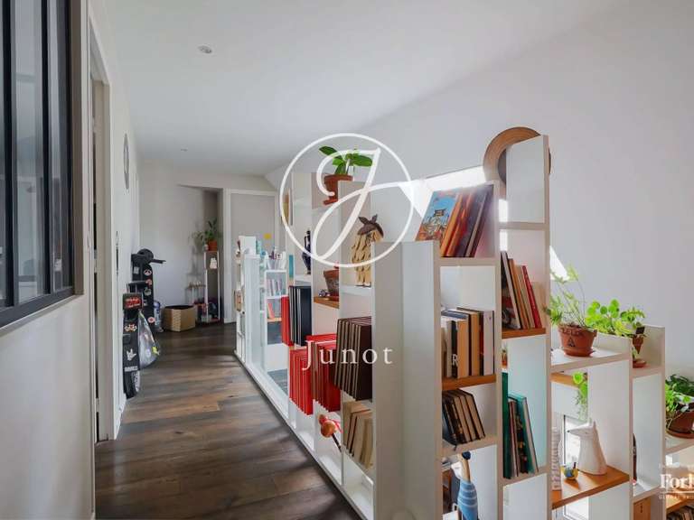 Appartement Paris 20e - 4 chambres - 131m²