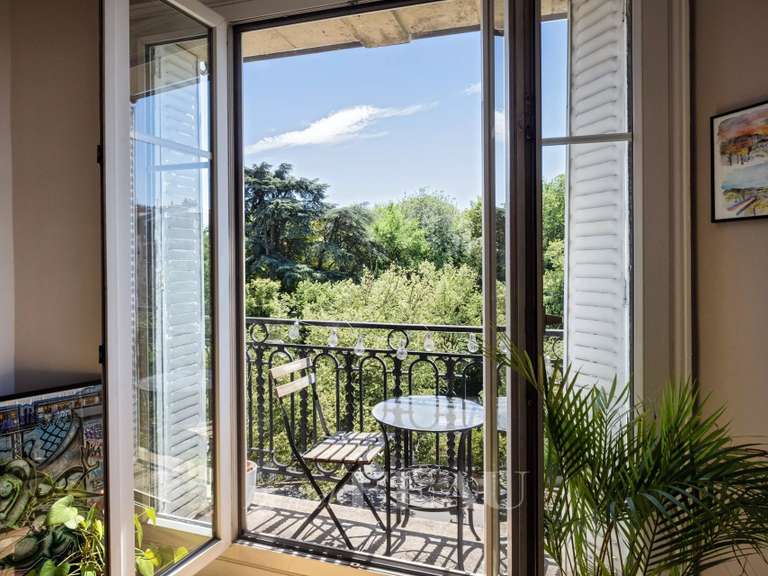 Appartement Paris 20e - 2 chambres - 75m²