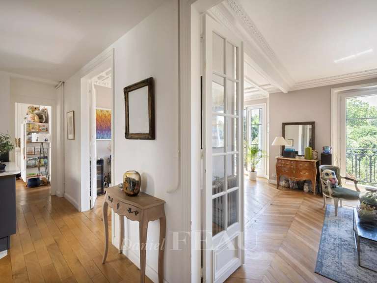 Appartement Paris 20e - 2 chambres - 75m²