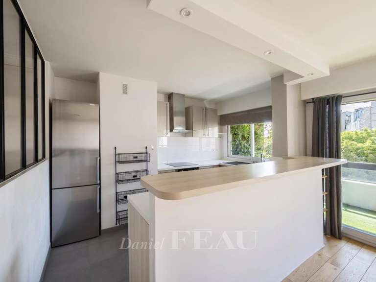 Appartement Paris 20e - 2 chambres - 78m²