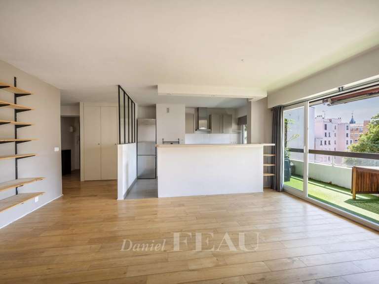 Appartement Paris 20e - 2 chambres - 78m²