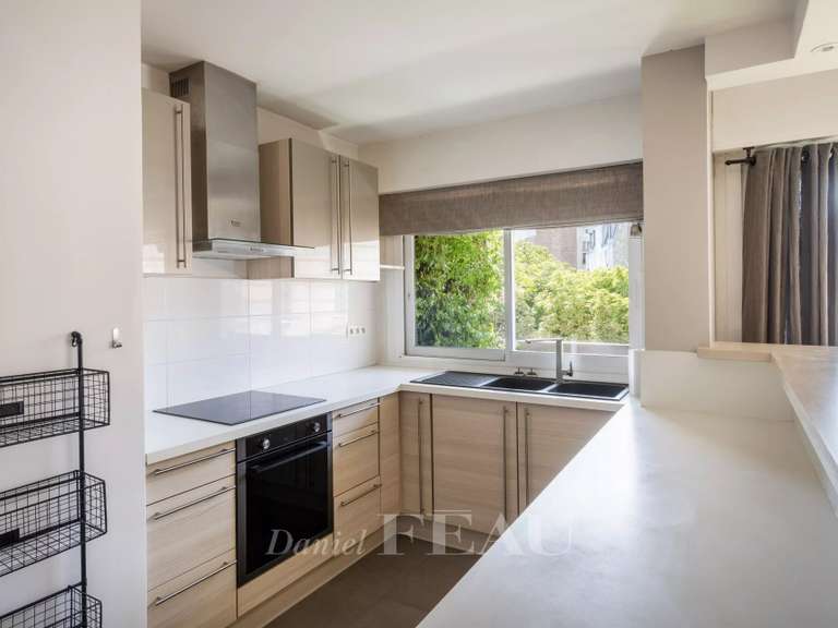 Appartement Paris 20e - 2 chambres - 78m²