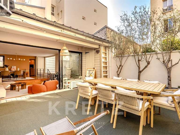 Appartement Paris 20e - 4 chambres - 164m²