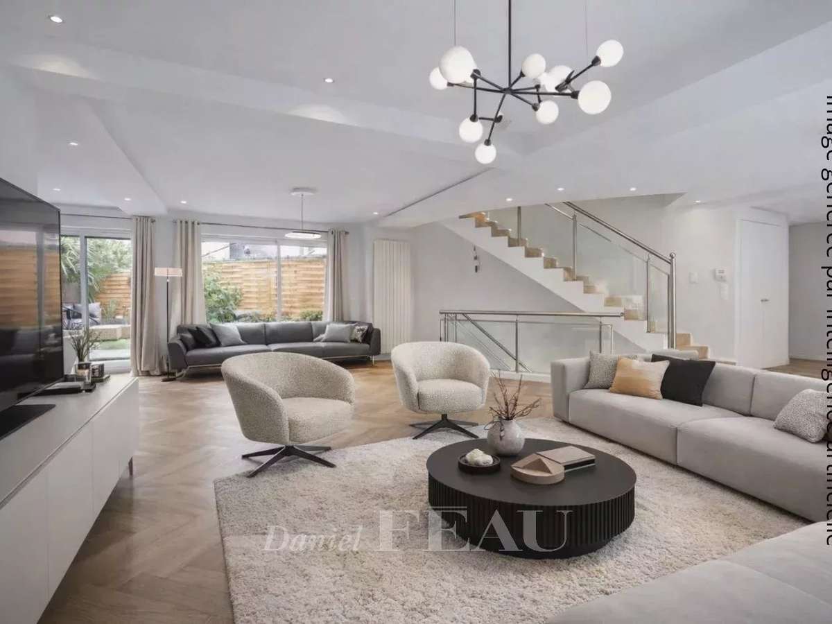 Apartment Paris 20e